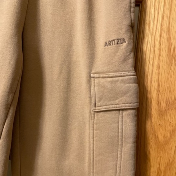 Aritzia | Cozy Fleece Mega Drop Shoulder Zip Hoodie + Mega Cargo Sweatpant Set - Picture 12 of 12